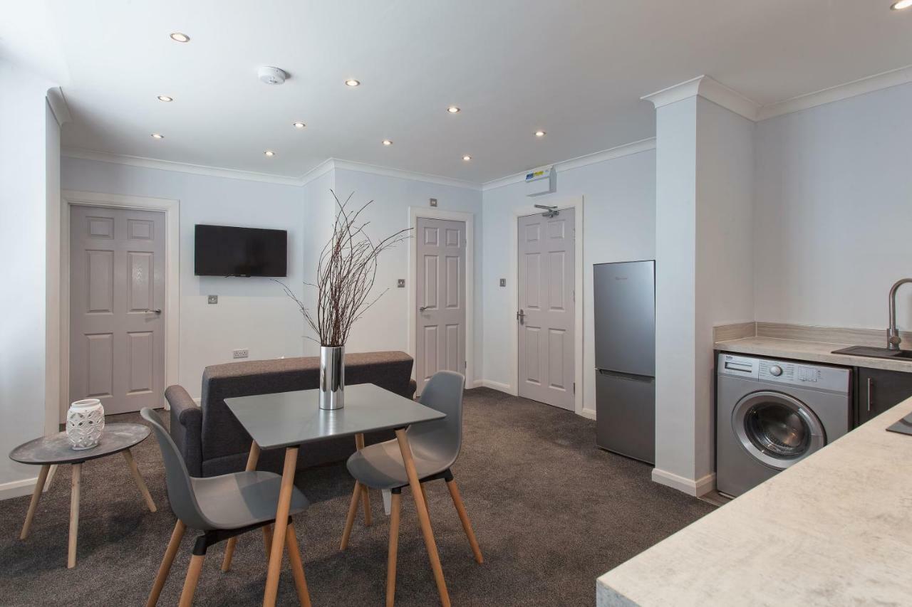 Stonehill House * Derby
